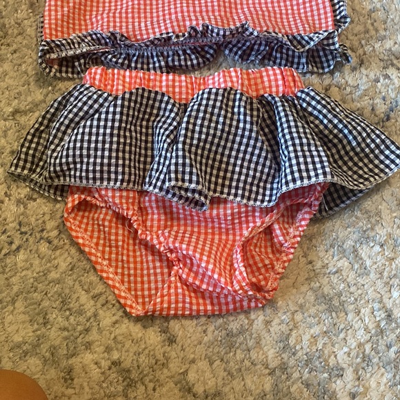 Girls Georgia Bulldogs gingham red black plaid ruffle swim suit bikini 10-12 - Picture 3 of 6
